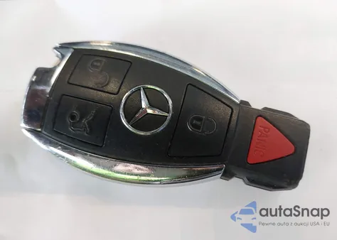 2015 Mercedes-Benz C 300 4Matic/Luxury 4Matic/Sport 4Matic from USA, damaged, VIN 55SWF4KB6FU023015